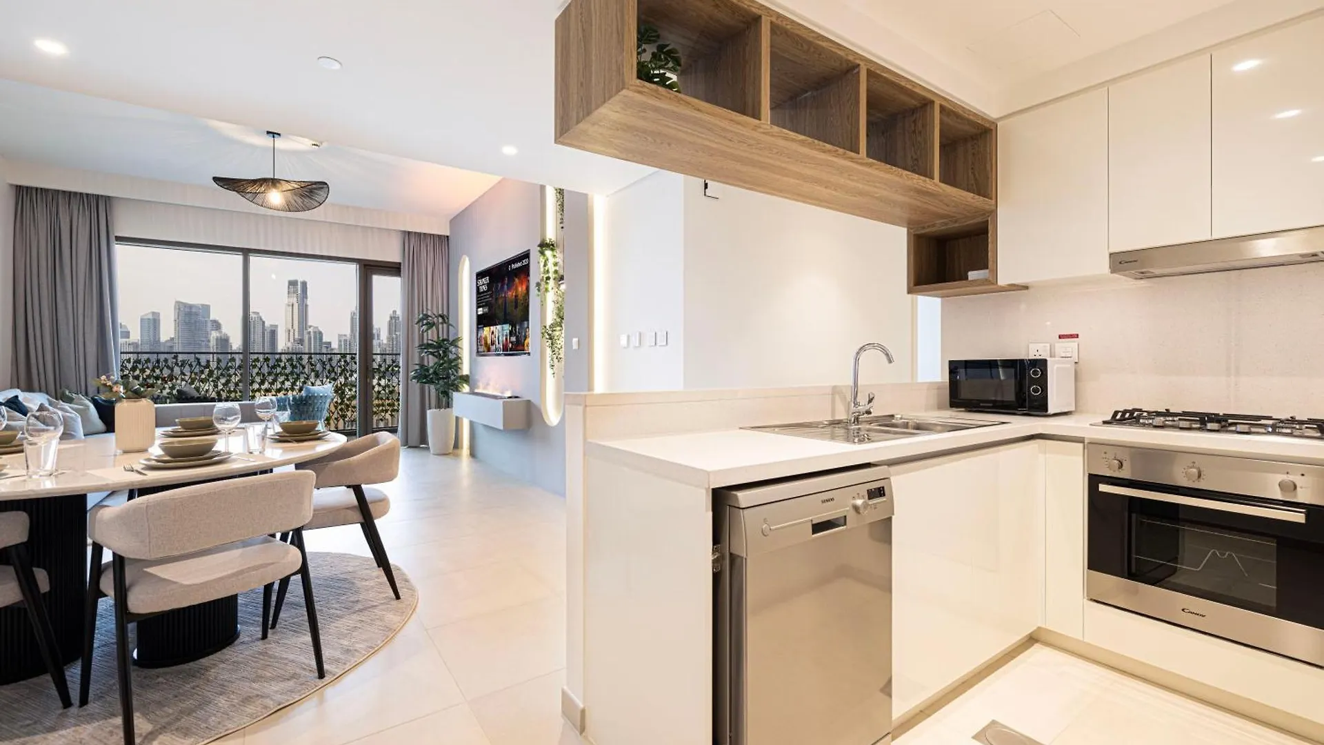 Burj Khalifa View, 2 Balcony W Lounge, Dubai Mall Access, Gym, Infinity-Pool, Playground, Bbq, Family Friendly Apartment