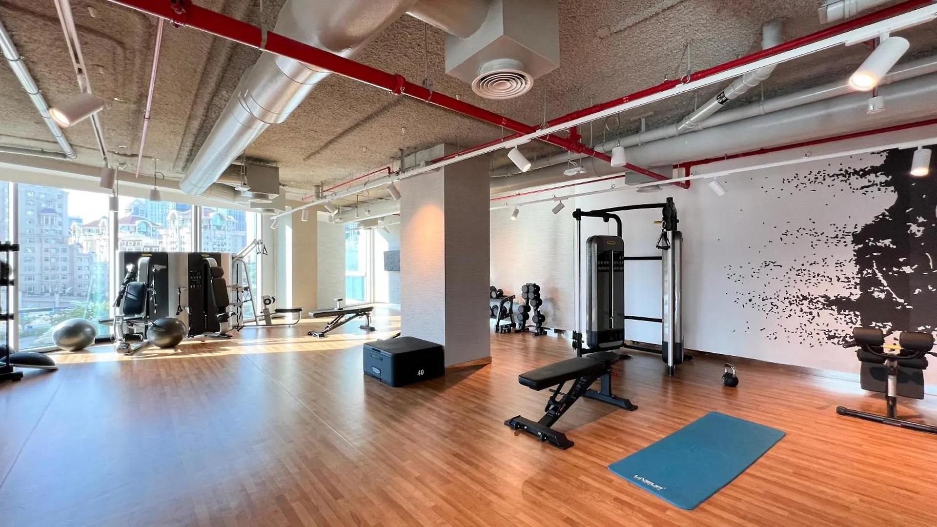 Burj Khalifa View, 2 Balcony W Lounge, Dubai Mall Access, Gym, Infinity-Pool, Playground, Bbq, Family Friendly 0*,  United Arab Emirates